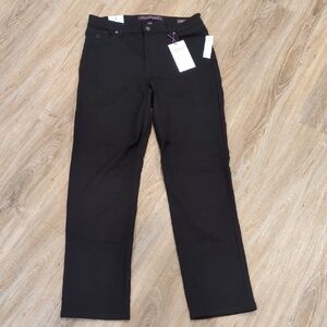 👖❤️NWT Gloria Vanderbilt Amanda Women's Classic Black Pants size 10 Average👖❤️